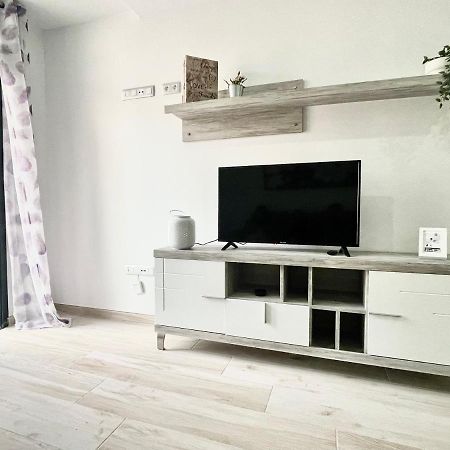 Island Suites Arona  Exteriér fotografie