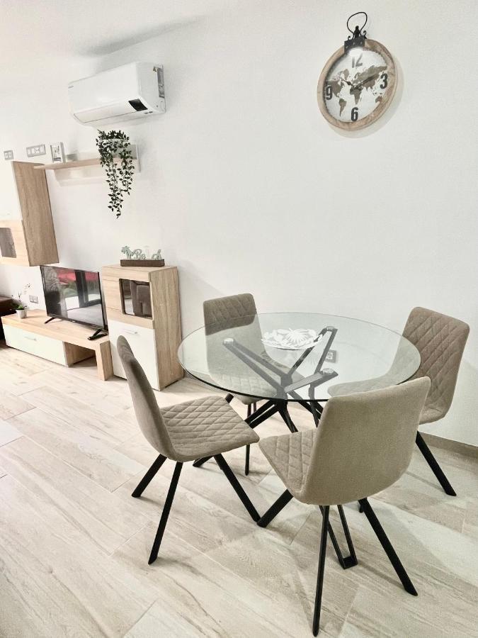 Island Suites Arona  Exteriér fotografie