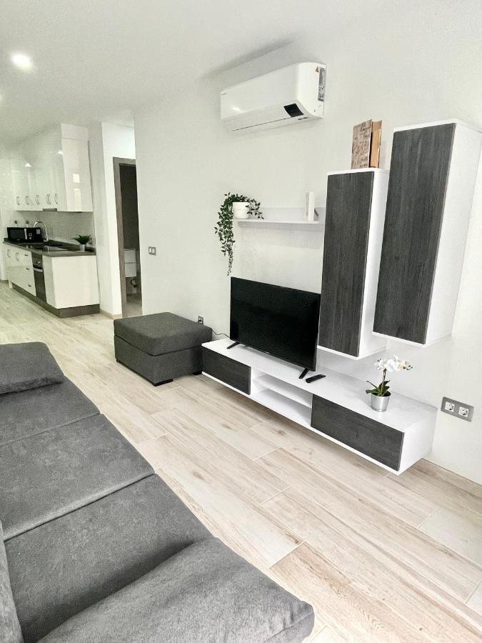 Island Suites Arona  Exteriér fotografie